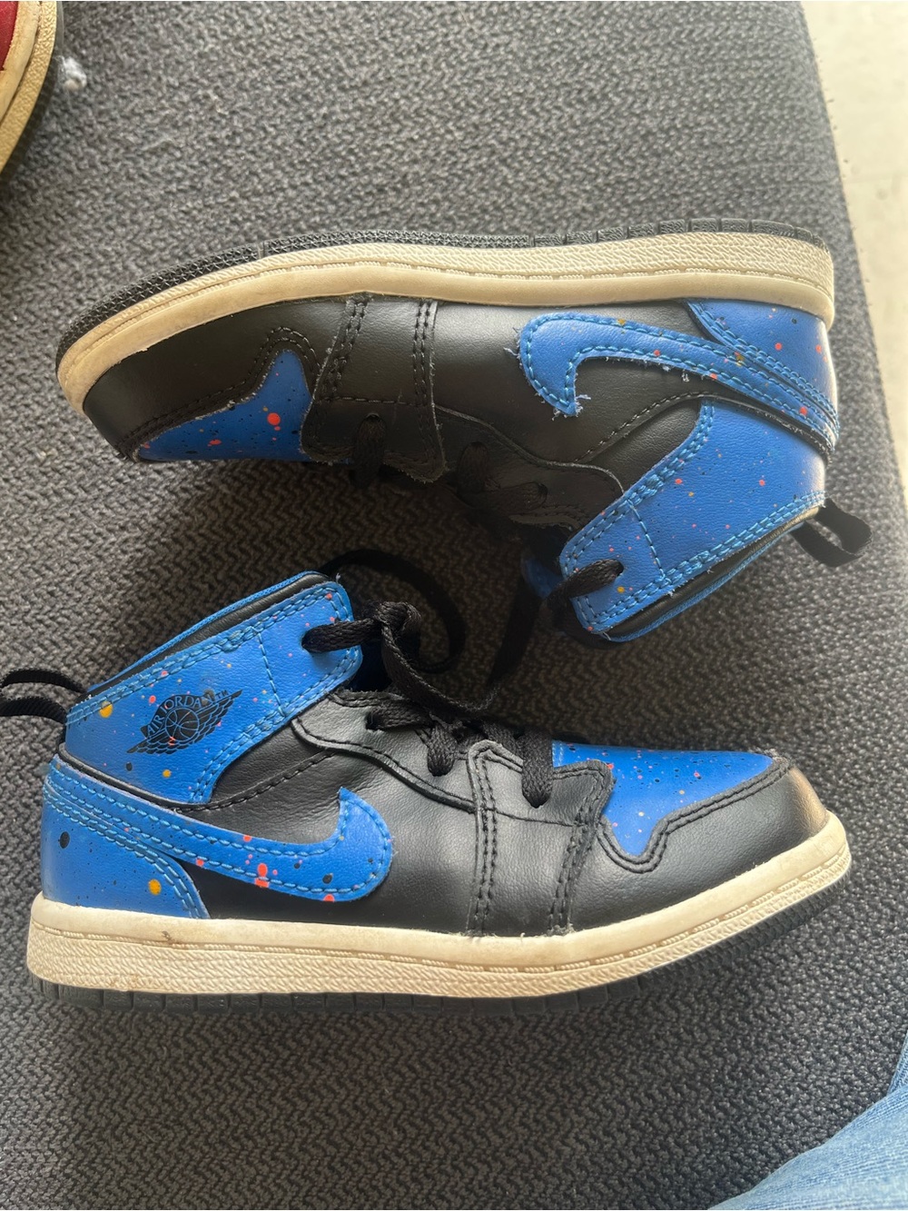 Jordan 1 toddler 9C